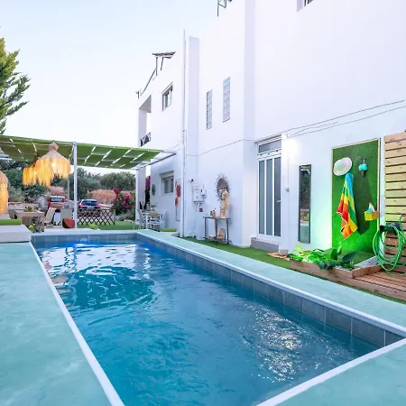 The White House Villa *